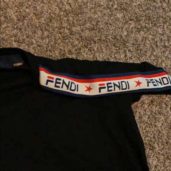 Fendi shirt small - Picture 2 of 2
